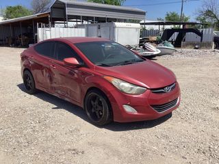2013 Hyundai Elantra GLS - Exterior Front Right Corner Image